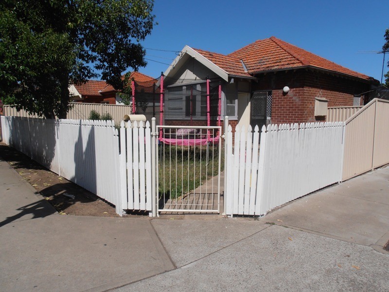 237 CHISHOLM, Auburn NSW 2144