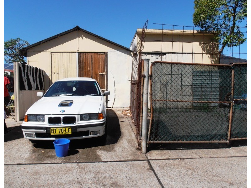 237 CHISHOLM, Auburn NSW 2144