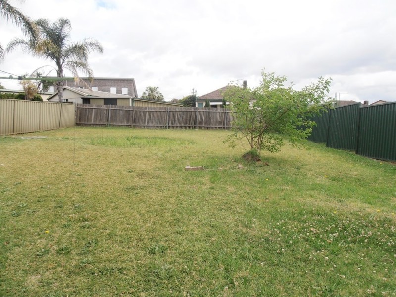 186 JOSPEH STREET, Regents Park NSW 2143