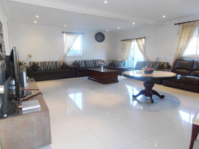 71 Wolseley Street, Guildford NSW 2161