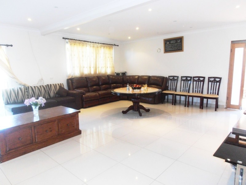 71 Wolseley Street, Guildford NSW 2161