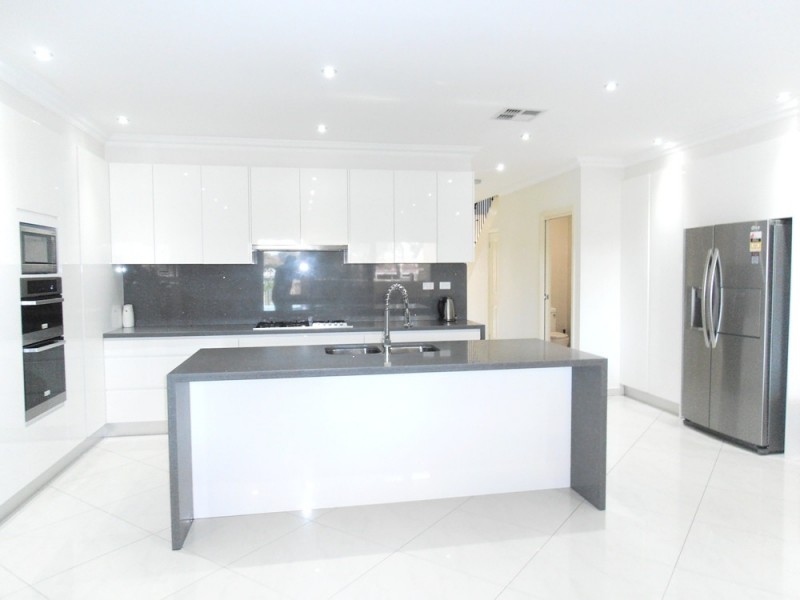 16 Alcoomie Street, Villawood NSW 2163