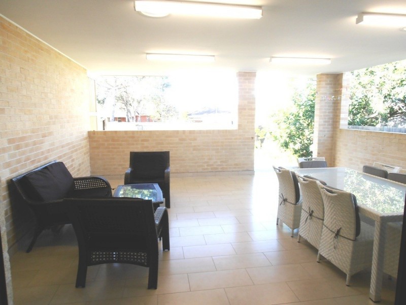 16 Alcoomie Street, Villawood NSW 2163