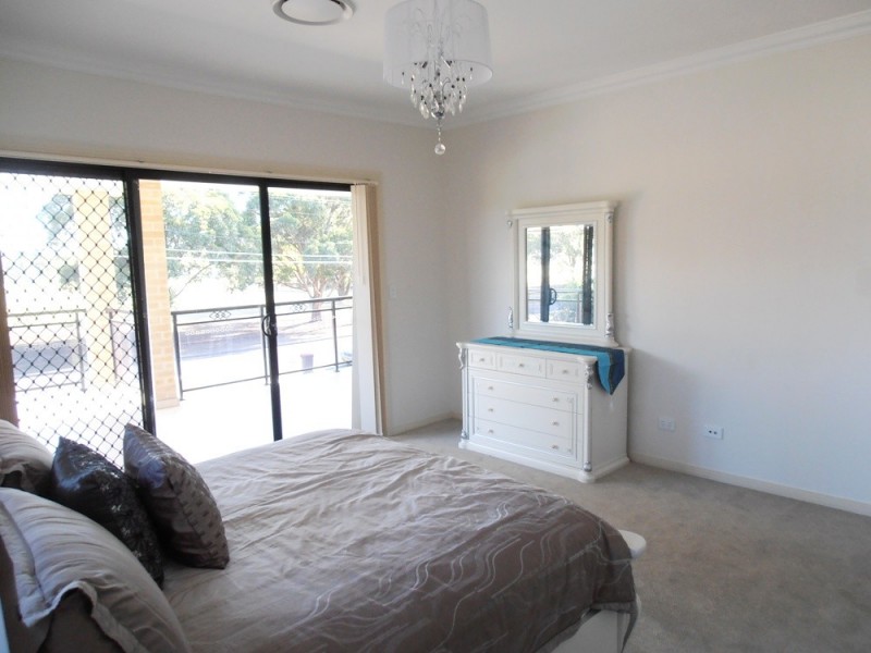 16 Alcoomie Street, Villawood NSW 2163