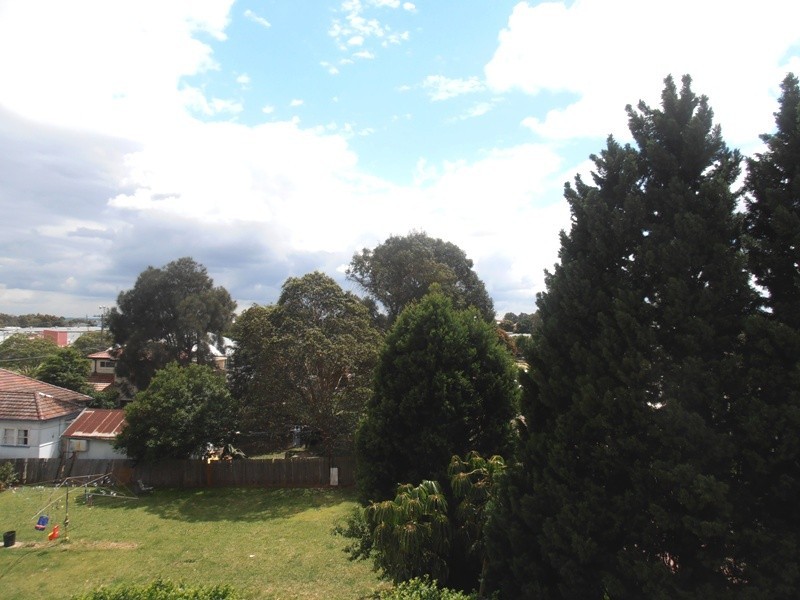 33/21-27 AMY STREET, Regents Park NSW 2143