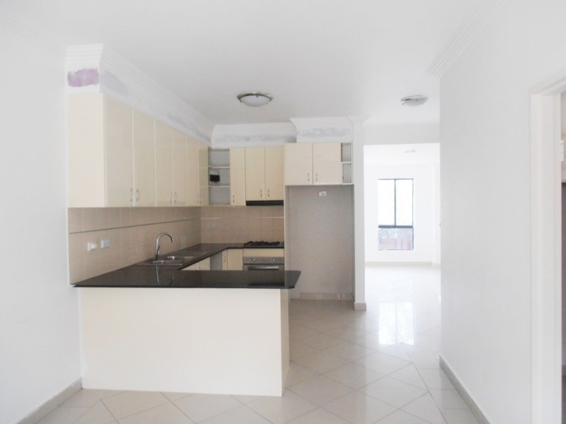 5/335-339 Blaxcell Street, Granville NSW 2142