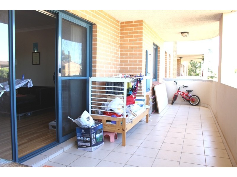 12/2 AMY STREET, Regents Park NSW 2143
