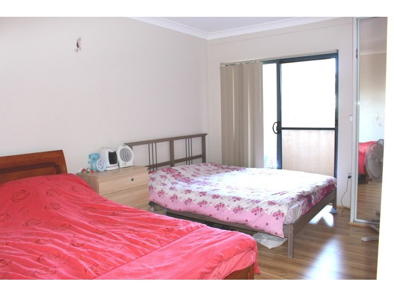 12/2 AMY STREET, Regents Park NSW 2143