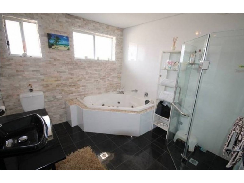 10 Florence Street, Mount Pritchard NSW 2170