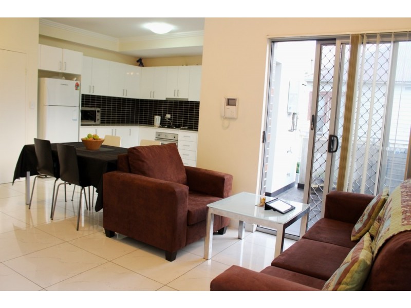 3/5-7 The Trongate, Granville NSW 2142