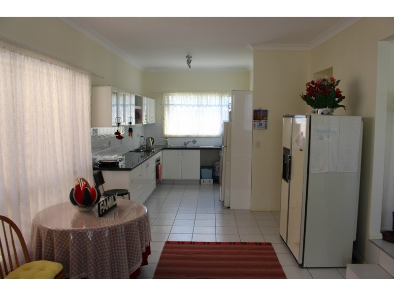 5 COLLINS CRESCENT, Yagoona NSW 2199