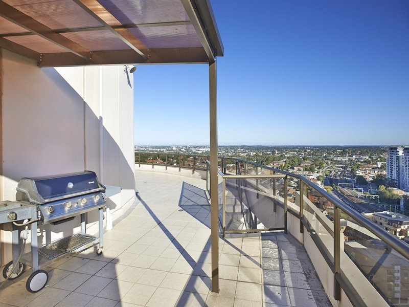 235/13-15 Hassall Street, Parramatta NSW 2150