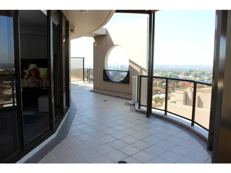 235/13-15 Hassall Street, Parramatta NSW 2150