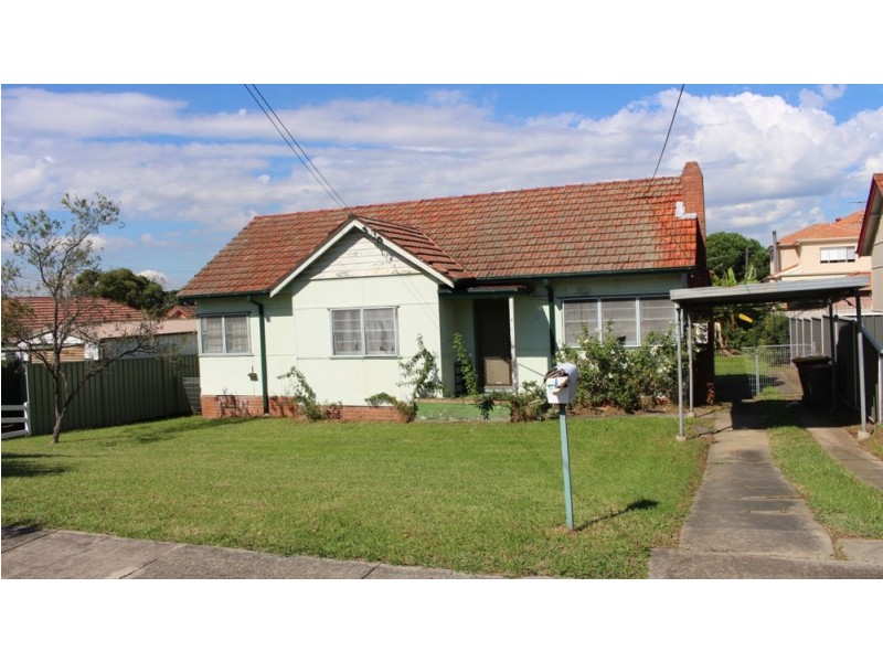 4 KENELDA AVE, Guildford NSW 2161