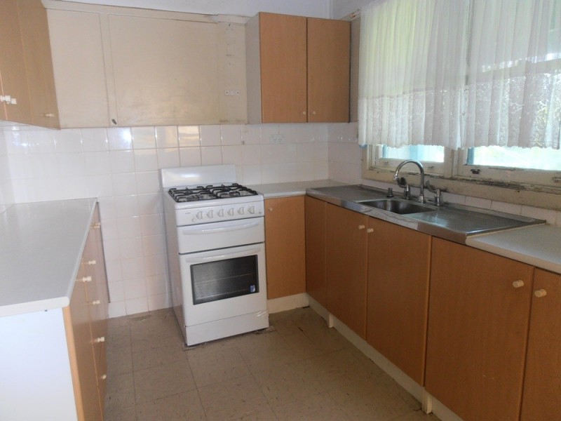 4 KENELDA AVE, Guildford NSW 2161