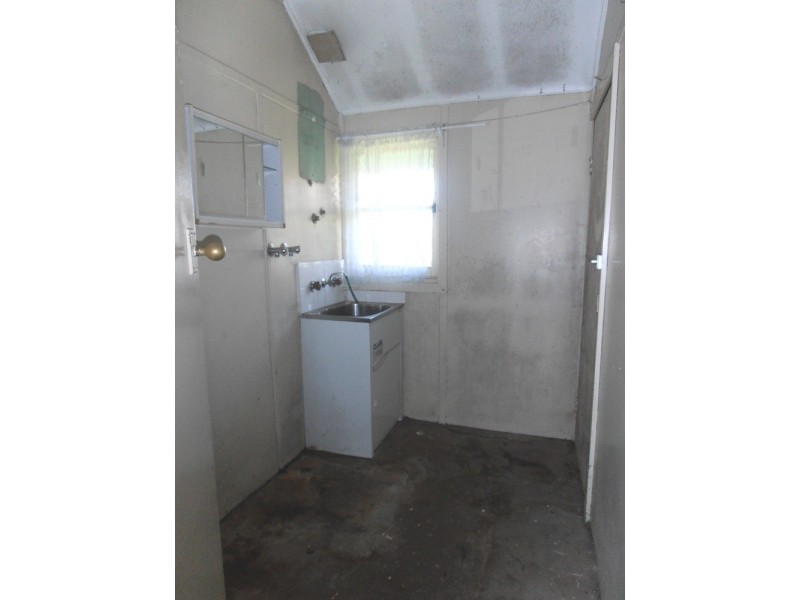 4 KENELDA AVE, Guildford NSW 2161