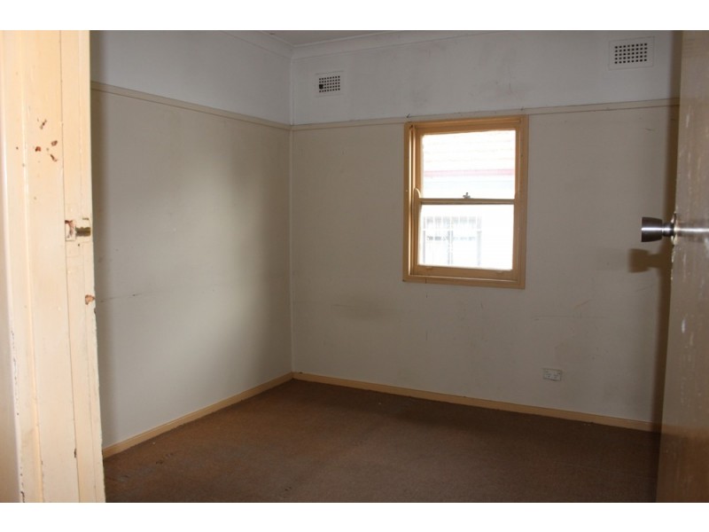 56 WYATT STREET, Regents Park NSW 2143