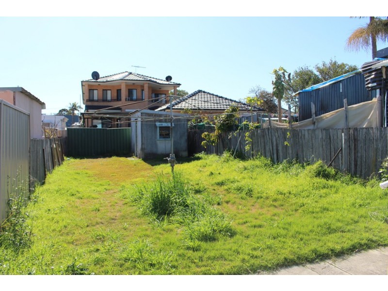 7 PINE ROAD, Auburn NSW 2144