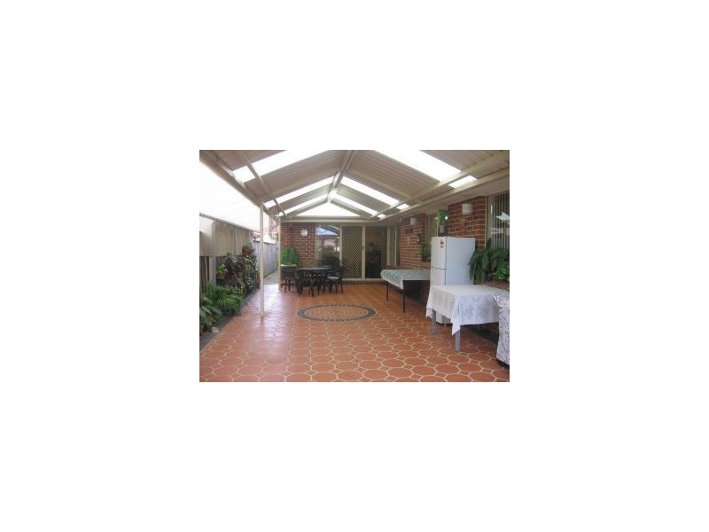 1 Peri Close, Woodcroft NSW 2767