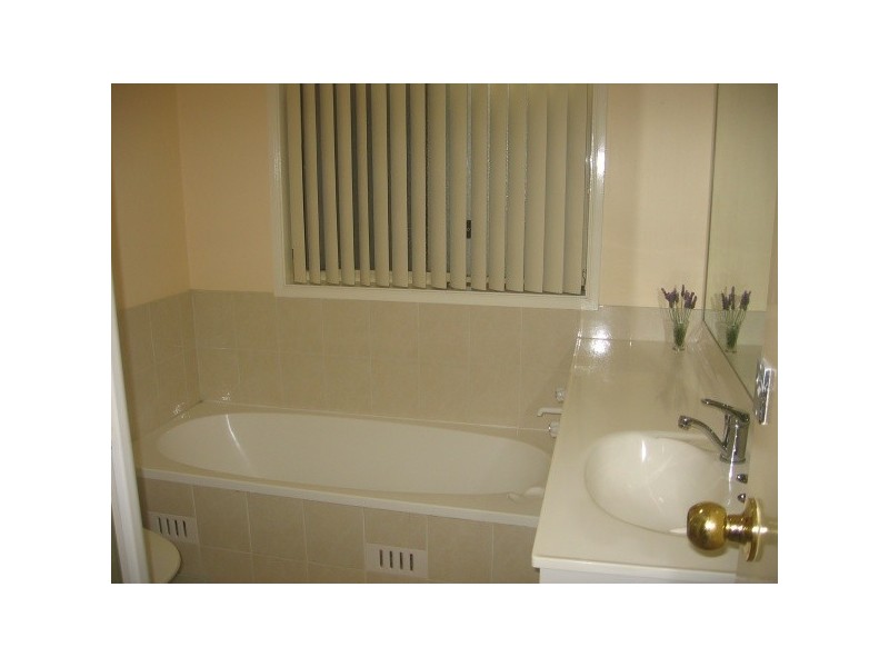 1 Peri Close, Woodcroft NSW 2767