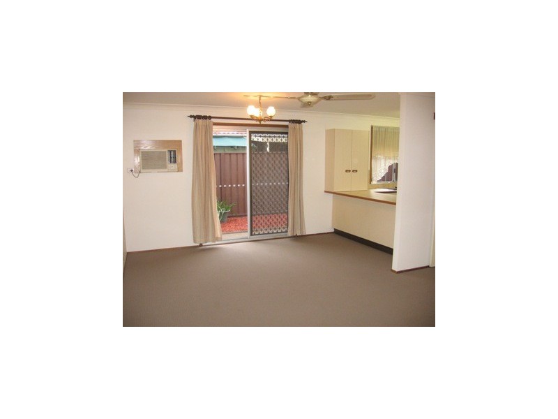 4/9 Fifth avenue, Blacktown NSW 2148