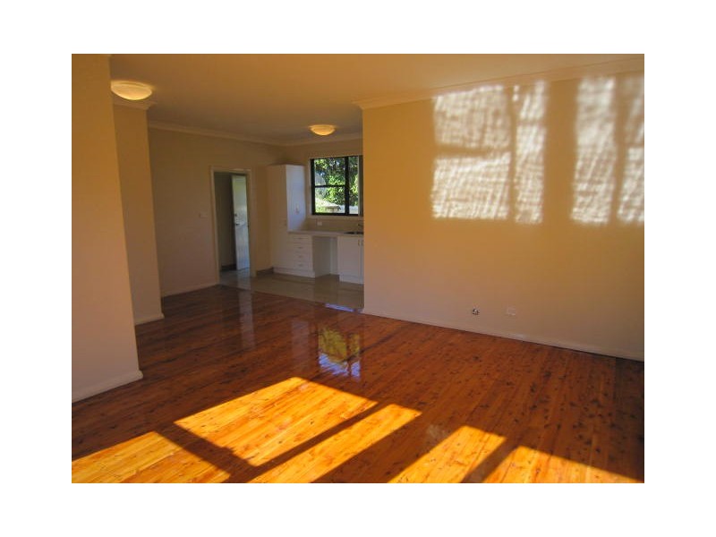 16 Omaroo Avenue, Doonside NSW 2767