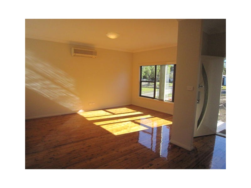 16 Omaroo Avenue, Doonside NSW 2767