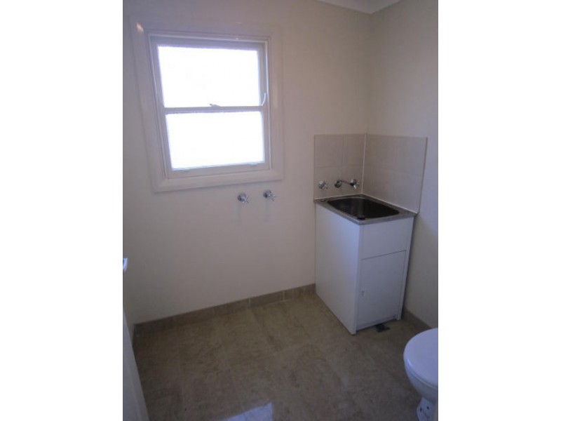16 Omaroo Avenue, Doonside NSW 2767