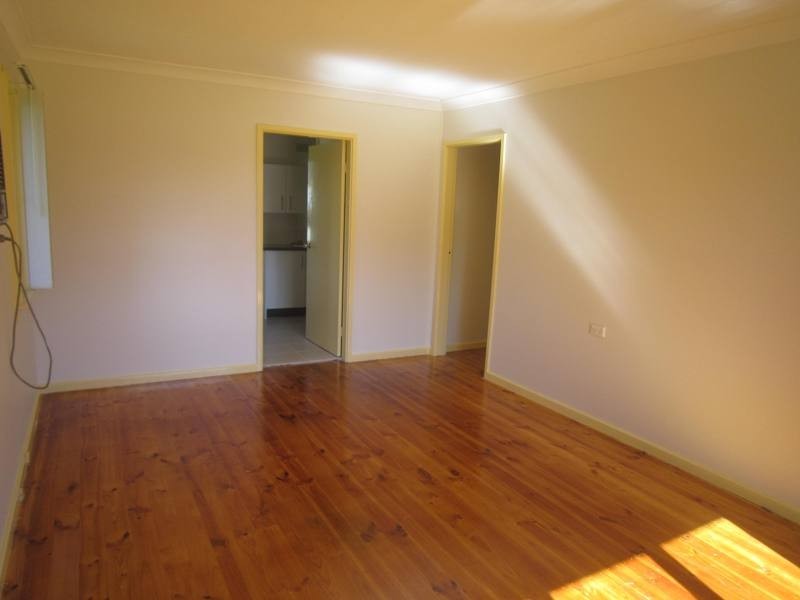 1 Rotorua Street, Lethbridge Park NSW 2770