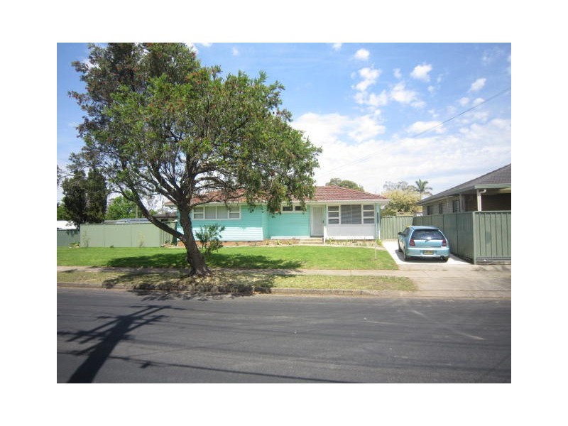 4 Semana Street, Whalan NSW 2770