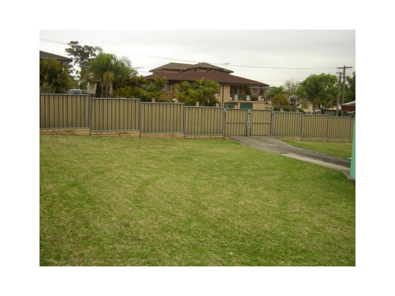 6 Bowral Street, Blacktown NSW 2148