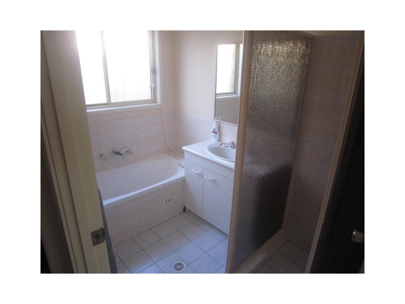 34 Santuary Park Dr, Plumpton NSW 2761