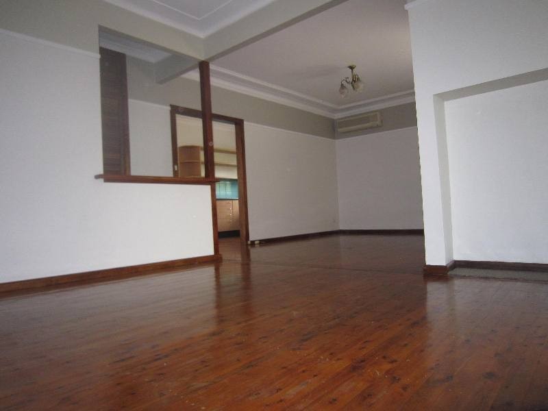 6 MacDonald Avenue, Lalor Park NSW 2147