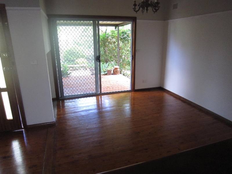 6 MacDonald Avenue, Lalor Park NSW 2147