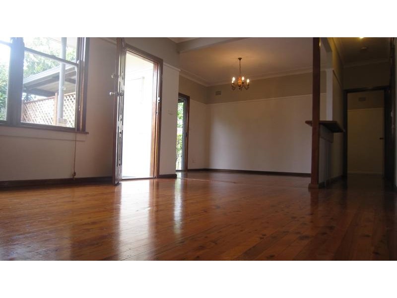 6 MacDonald Avenue, Lalor Park NSW 2147