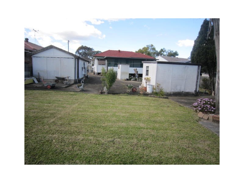 50 Dawn Drive, Seven Hills NSW 2147