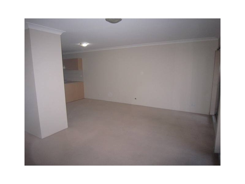 43/2-4 Fourth Avenue, Blacktown NSW 2148