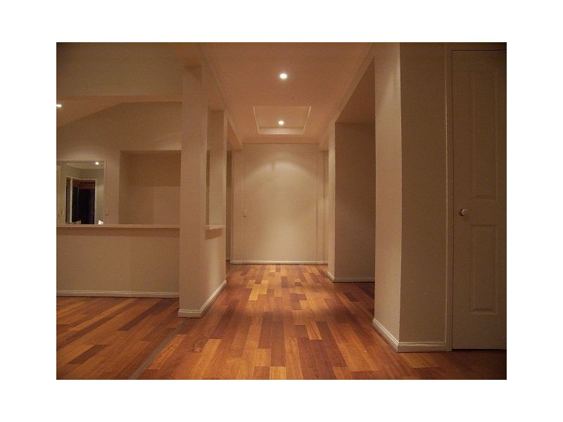 15 Werrington Street, Burradoo NSW 2576