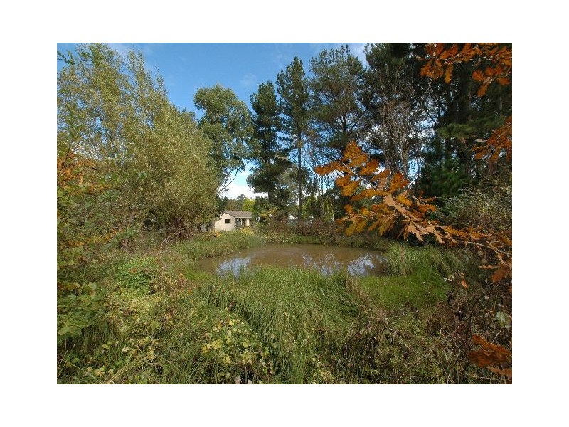 6 Phillip Street, Burradoo NSW 2576