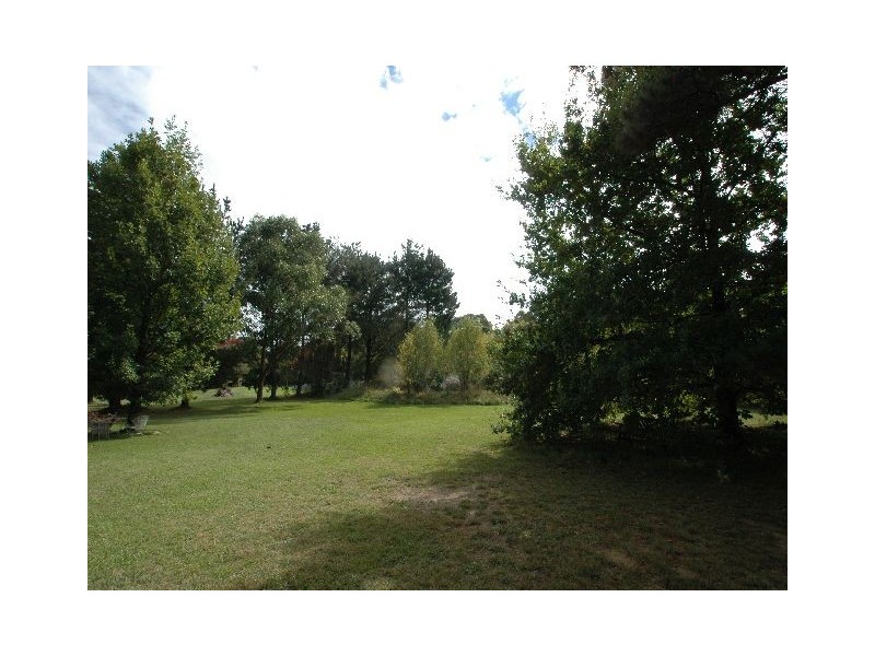 6 Phillip Street, Burradoo NSW 2576