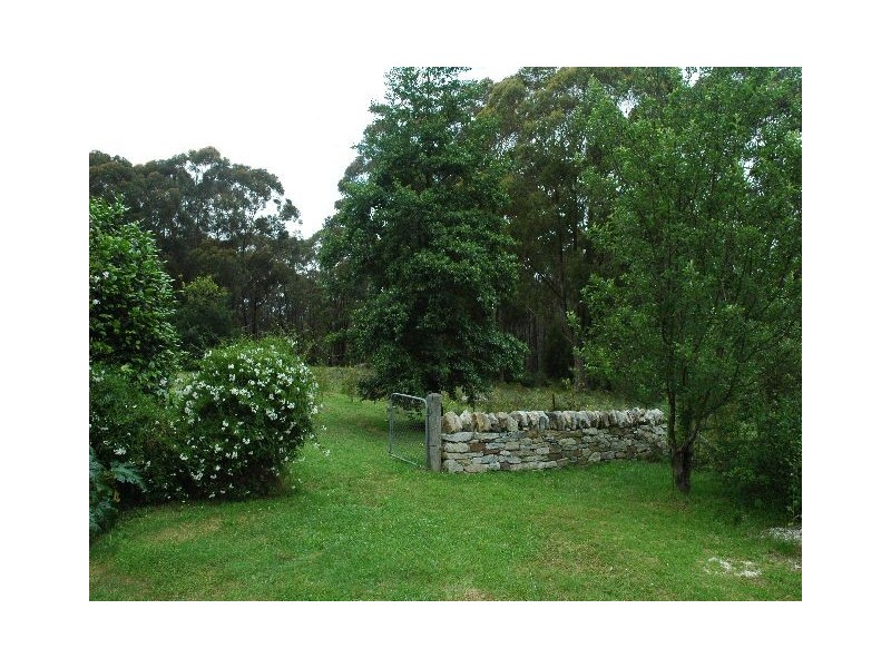 Jellkob Corrie Road, Alpine NSW 2575