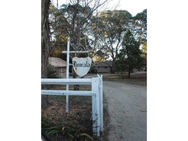 12 Sunninghill Ave, Burradoo NSW 2576