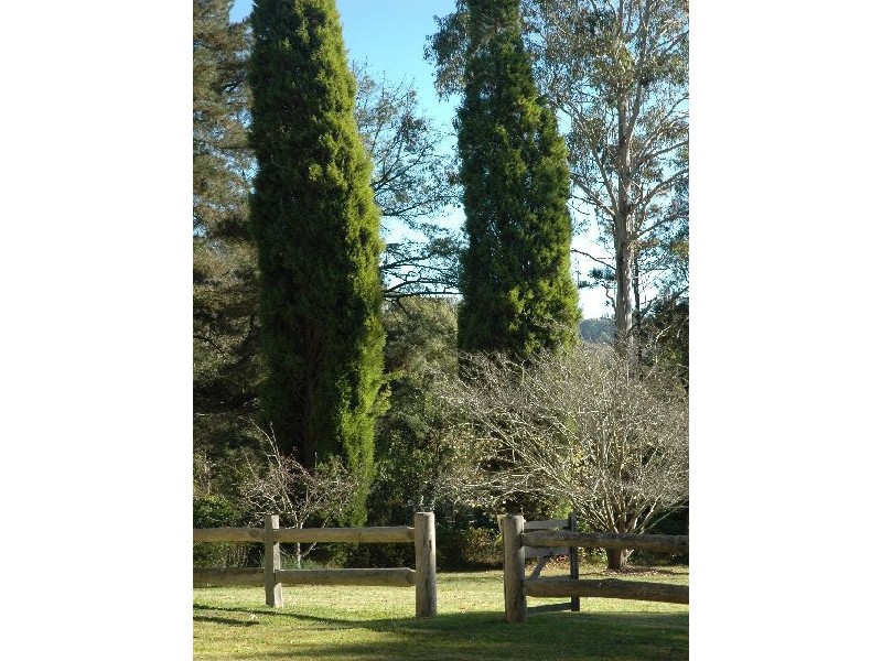 12 Sunninghill Ave, Burradoo NSW 2576