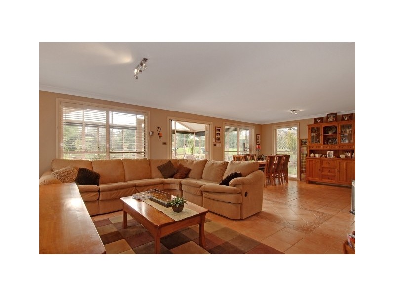 28 Highland Drive, Bowral NSW 2576