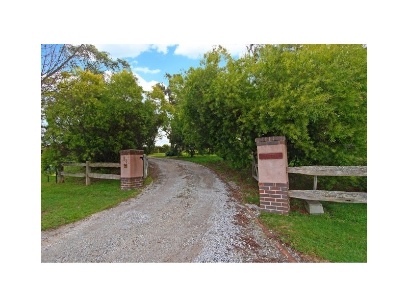 28 Highland Drive, Bowral NSW 2576