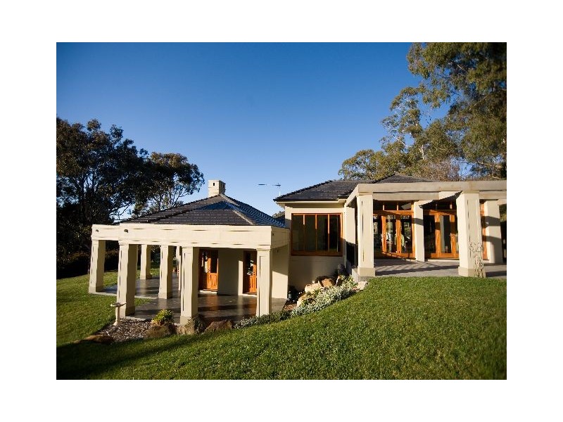 80 Centennial Road, Bowral NSW 2576