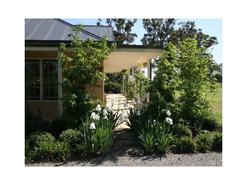 Alpine NSW 2575