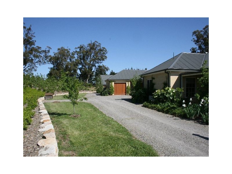 Alpine NSW 2575