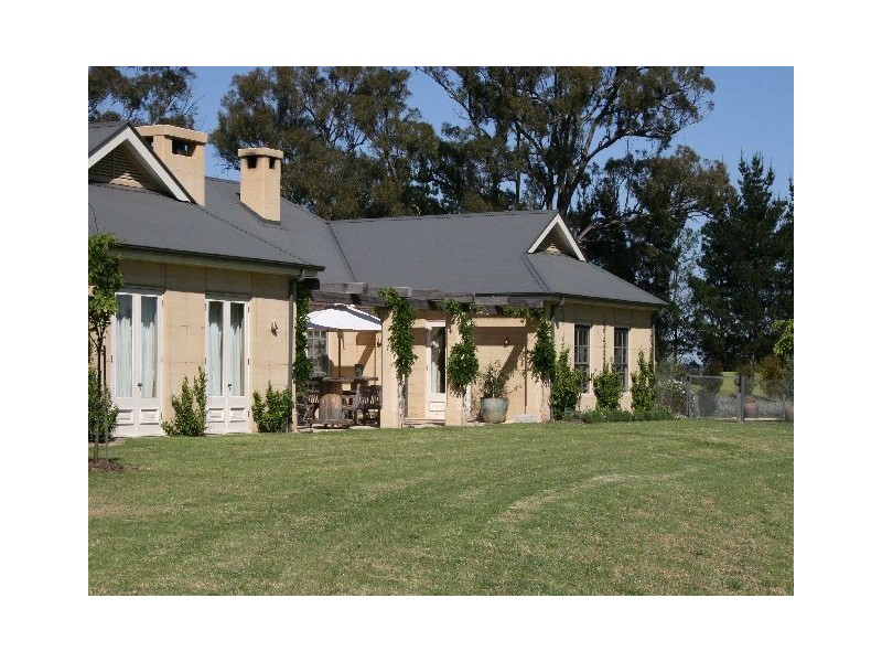 Alpine NSW 2575