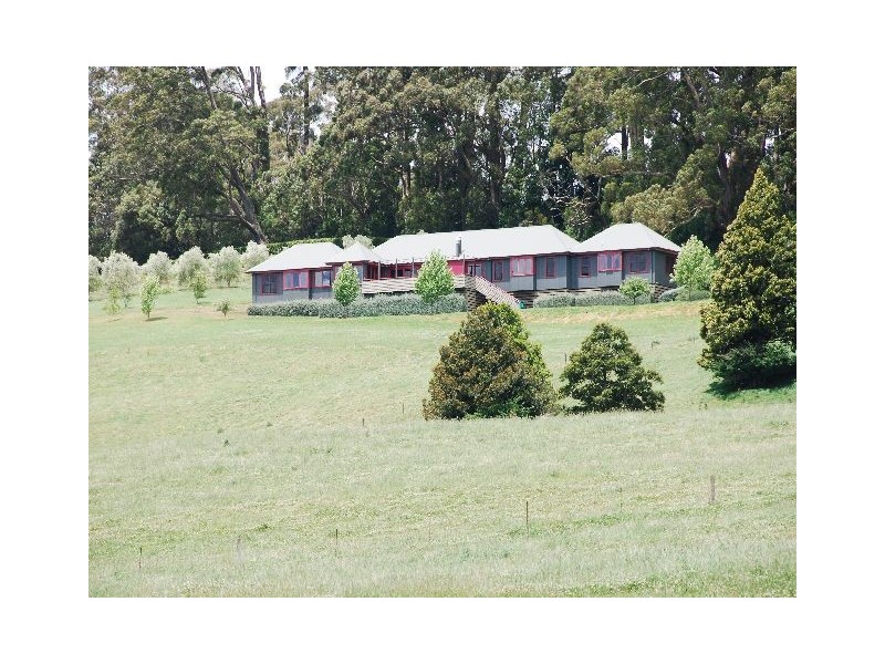 7 McGraths Road, Burrawang NSW 2577